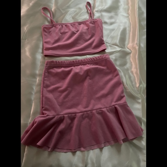 Boohoo skirt set - Picture 2 of 7